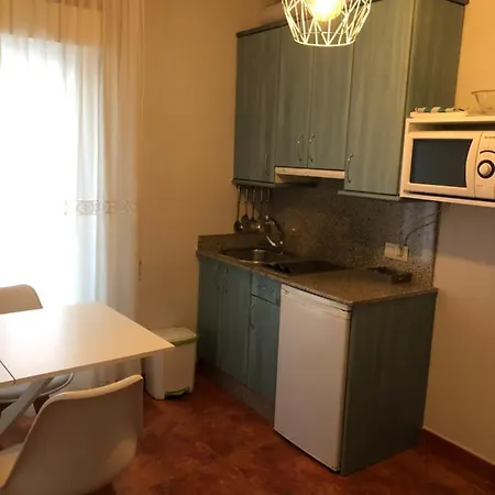 El Puerto Apartment *